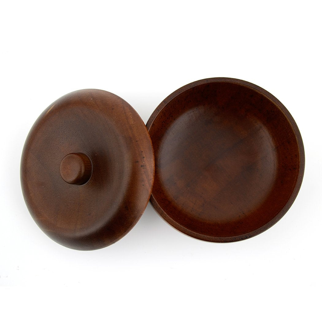 Grandslam wooden shaving bowl close-up highlights natural grain and refined luster.
