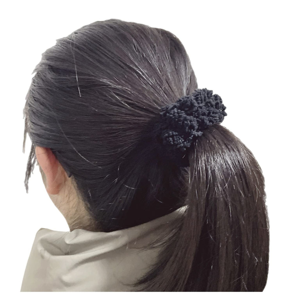 Grutyopkn plush scrunchies gift-packaging shows a ready-to-gift option for loved ones.