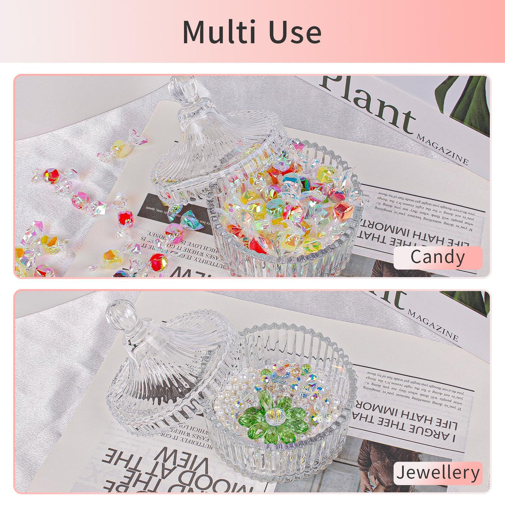 Gsteng dusting powder container keeps powders tidy and accessible.