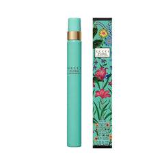 Gucci Flora Gorgeous Jasmine bottle close-up highlighting a refined floral fragrance for daily wear.