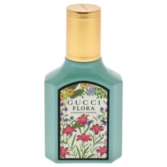 Gucci Flora Gorgeous Jasmine cap-closeup highlighting premium packaging ideal for gifting.