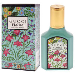Gucci Flora Gorgeous Jasmine pulse-point-application scene for everyday elegance.