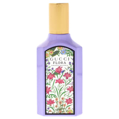 Gucci Flora Gorgeous Magnolia bottle closeup highlights refined floral design.