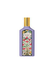 Gucci Flora Gorgeous Magnolia spray-dispense, easy application for on-the-go refresh.