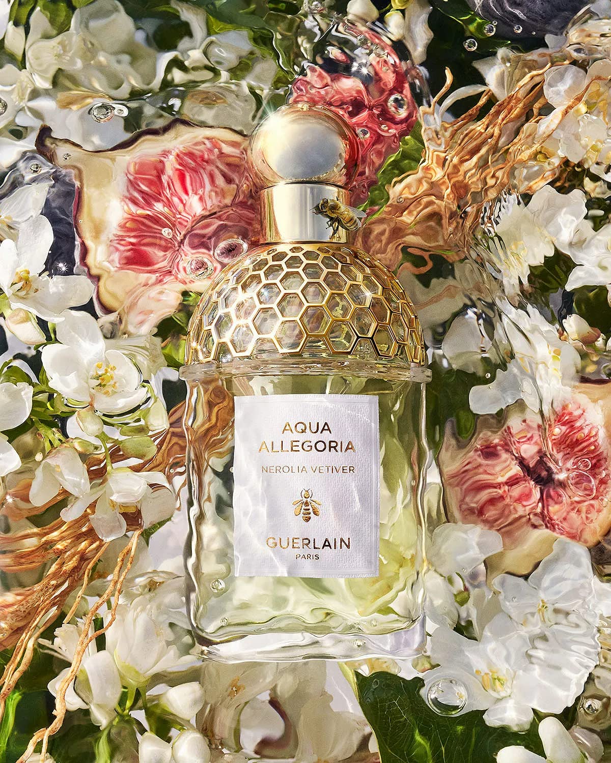 Guerlain Nerolia Vetiver spray shows versatile unisex scent for daily wear.