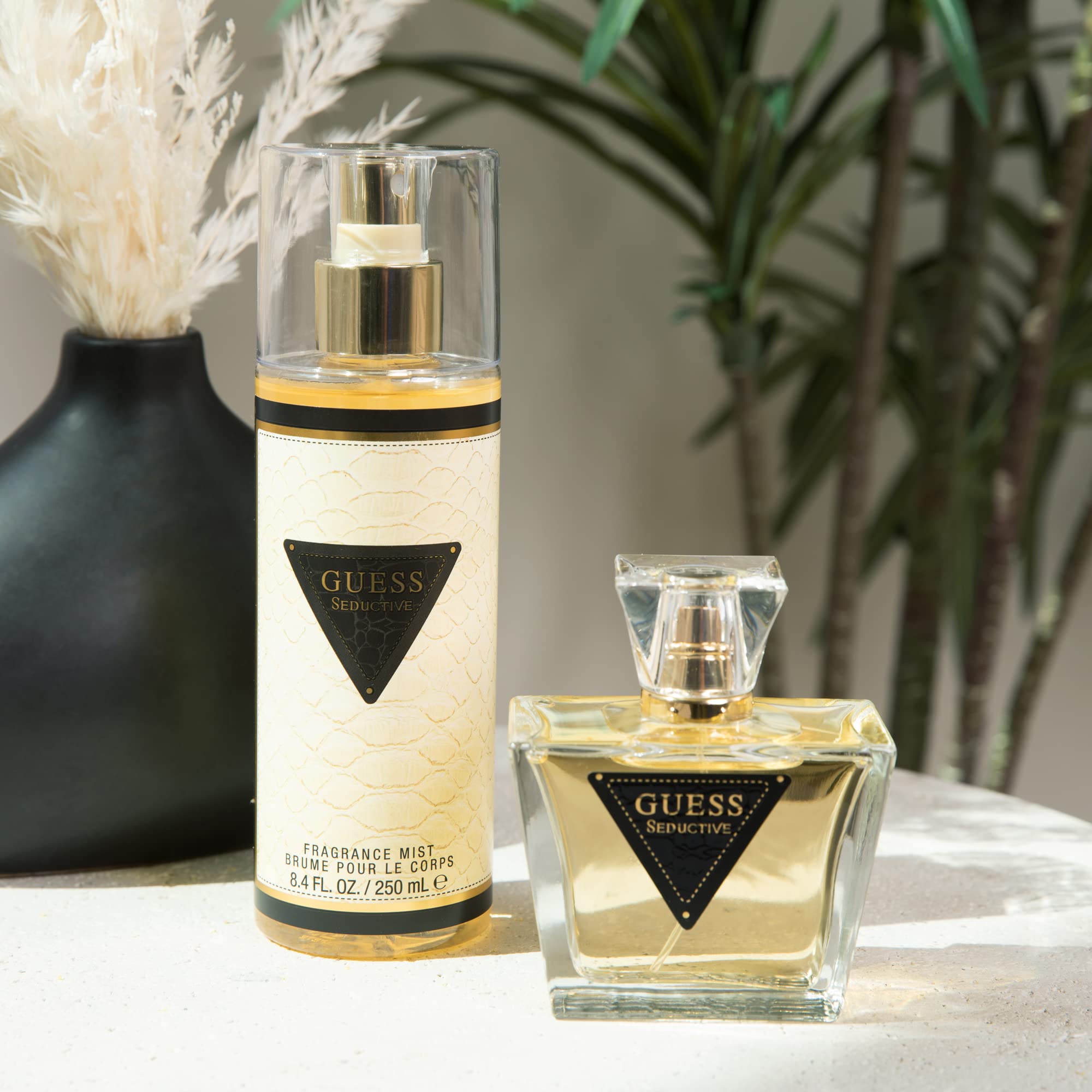 Guess Seductive outer packaging with luxurious branding and gift-ready presentation