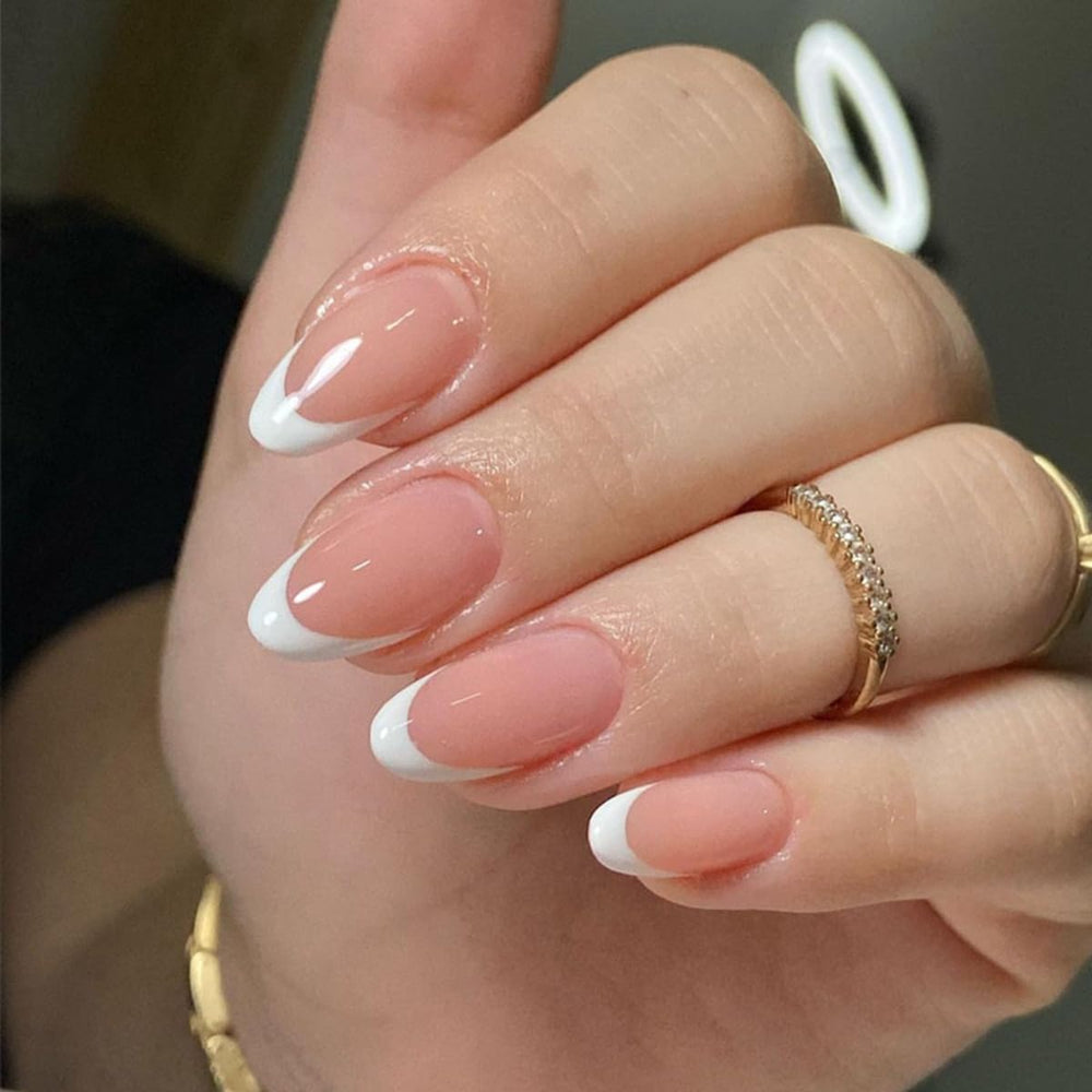 GUFUGU glossy finish fake nails ideal for special occasions.