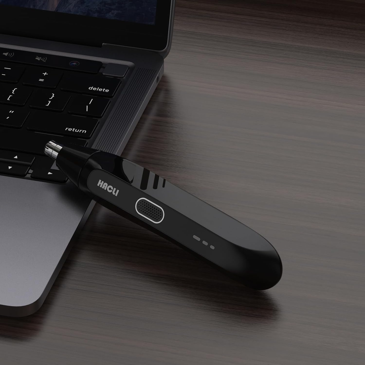 HACLI nose hair trimmer in wet-use scenario for easy cleaning
