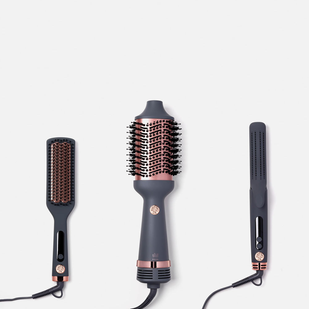 Hairitage Up in The Air Volumizing Brush compact design for travel and storage