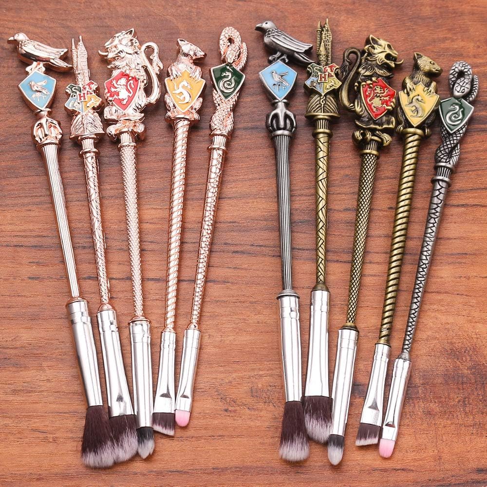 Hamowtux brushes versatile for eyeshadow, eyeliner, and lips