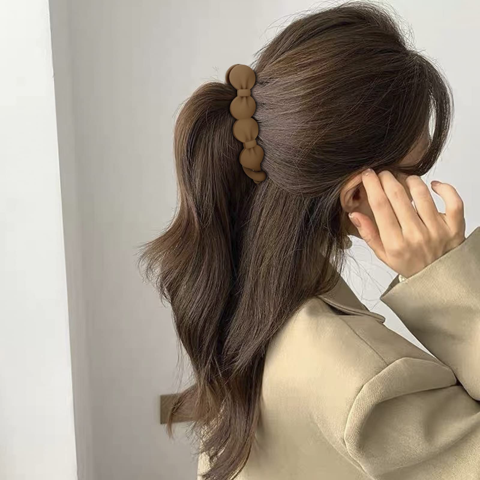 Hapdoo banana clip set hair-volume-boost for more visible fullness.
