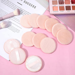 Hariendny 2.36-inch diameter puff provides precise setting powder application.