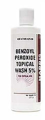 Harris Pharma 5% Benzoyl Perox Wash 8oz bottle reduces acne-causing bacteria on acne-prone skin.