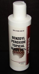 Harris Pharmaceuticals benzoyl peroxide 10% acne wash bottle for acne-prone skin.