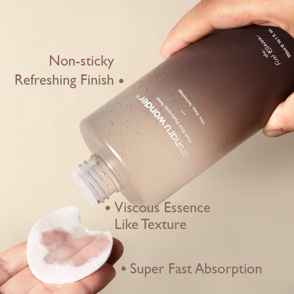 Haruharu Wonder Glass Bottle image conveys premium hydration and product quality.