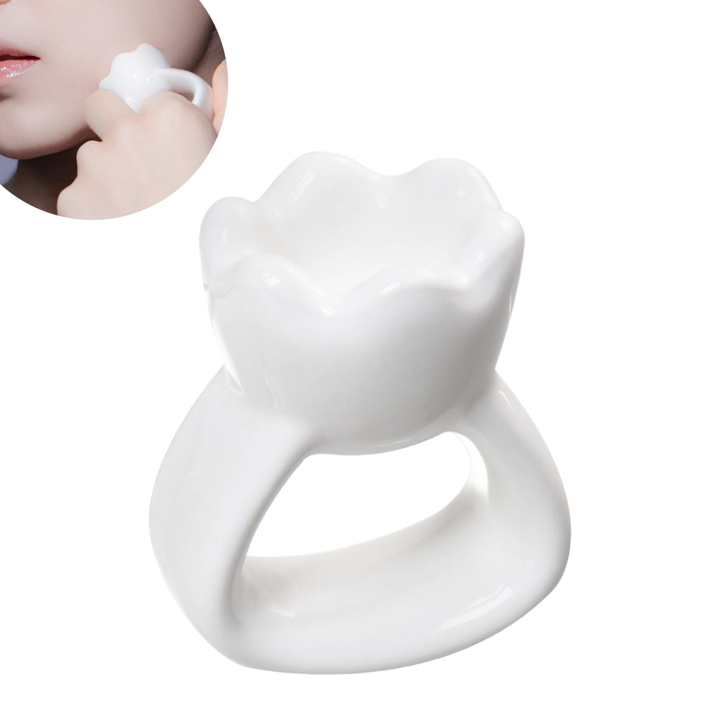 HAUA Ring Gua Sha ergonomic-handle enables precise serum application