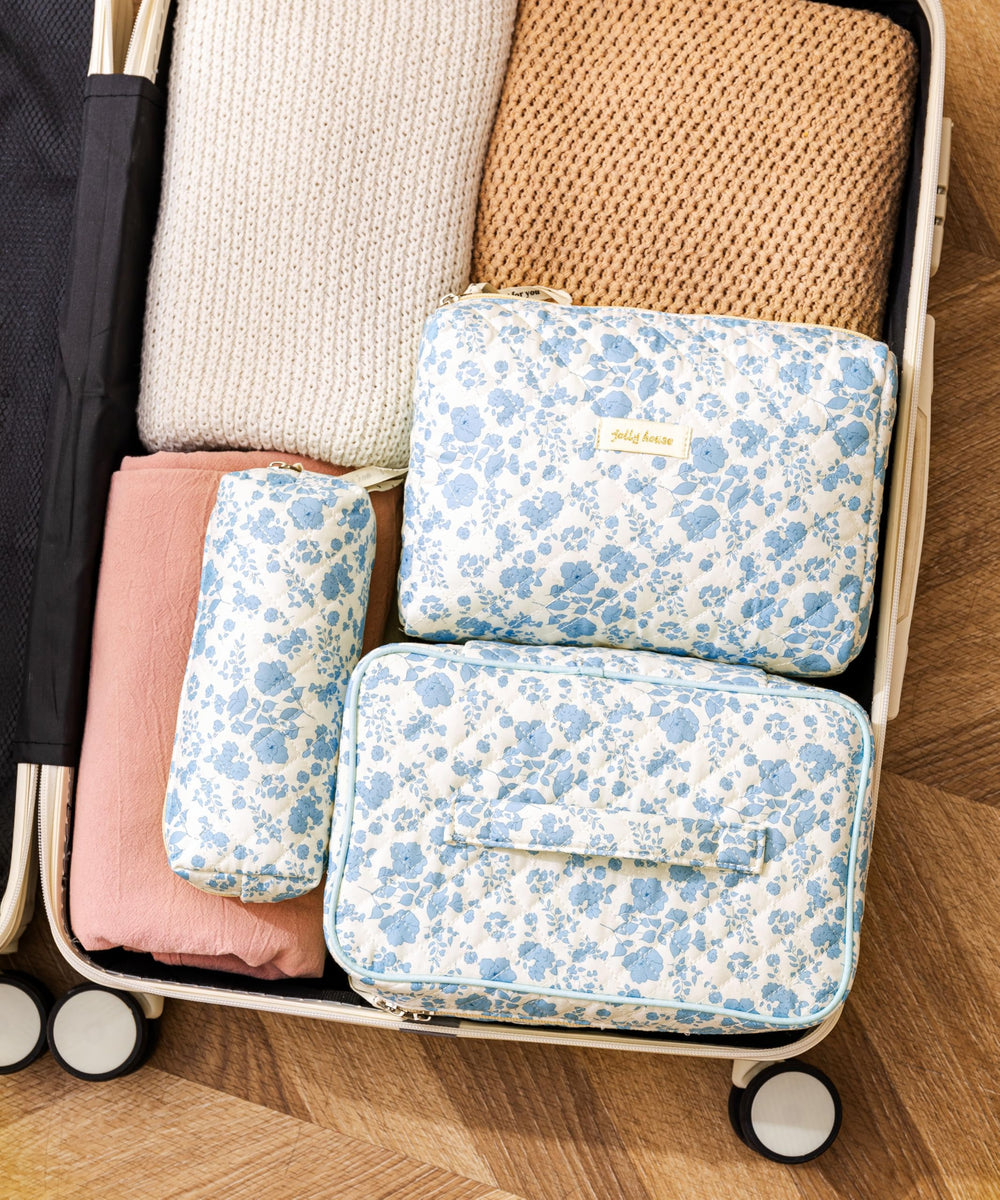 HBselect makeup bag gold zipper closeup highlights premium pull and neat alignment.