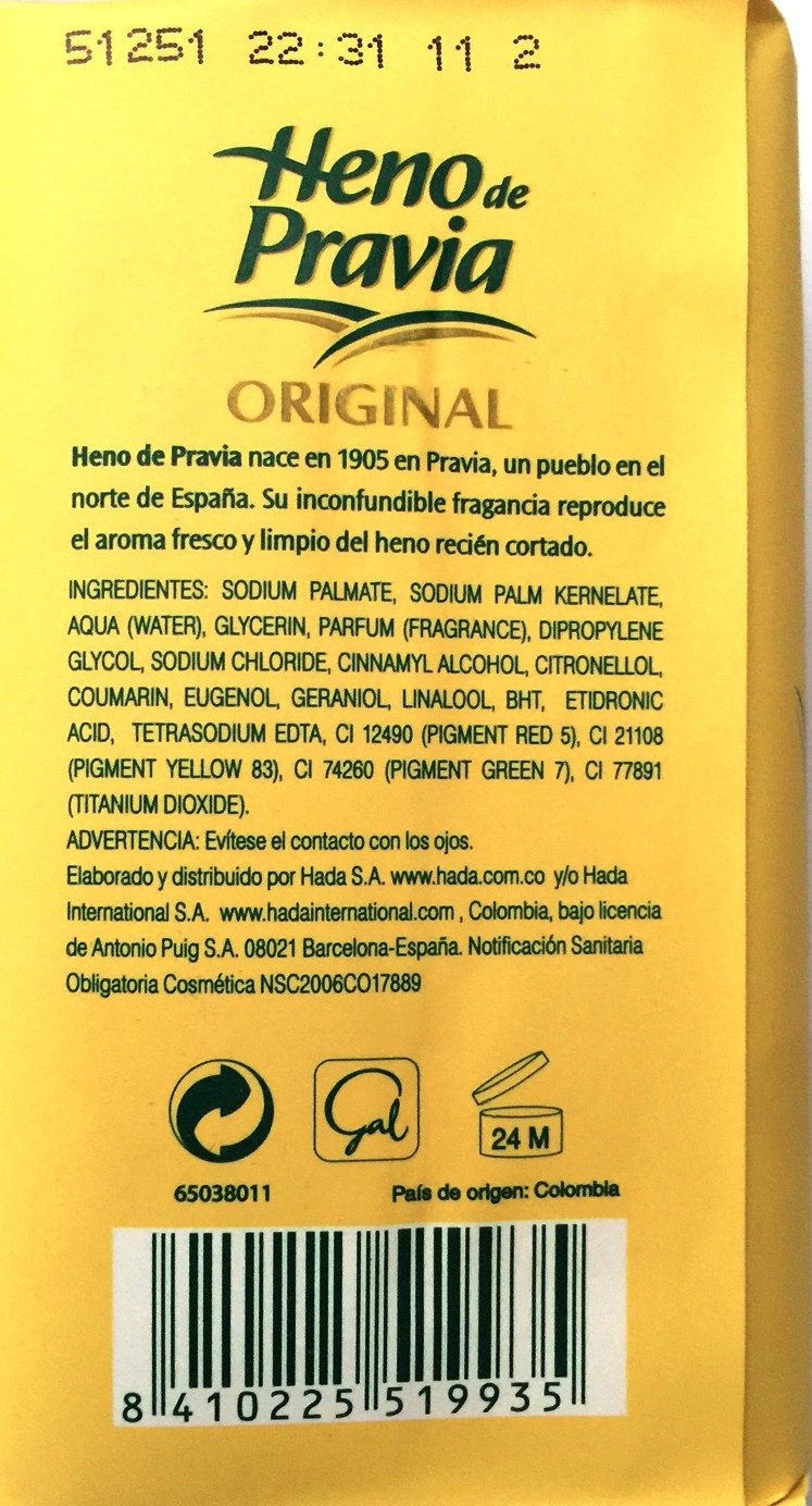 Heno de Pravia soap bar closeup highlighting timeless fragrance and gentle skin care