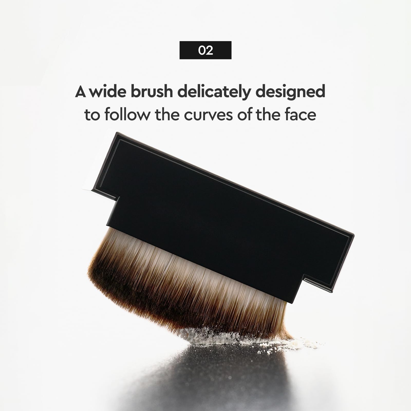 HERA Airy Blurring Powdered Primer quick application tip from included brush