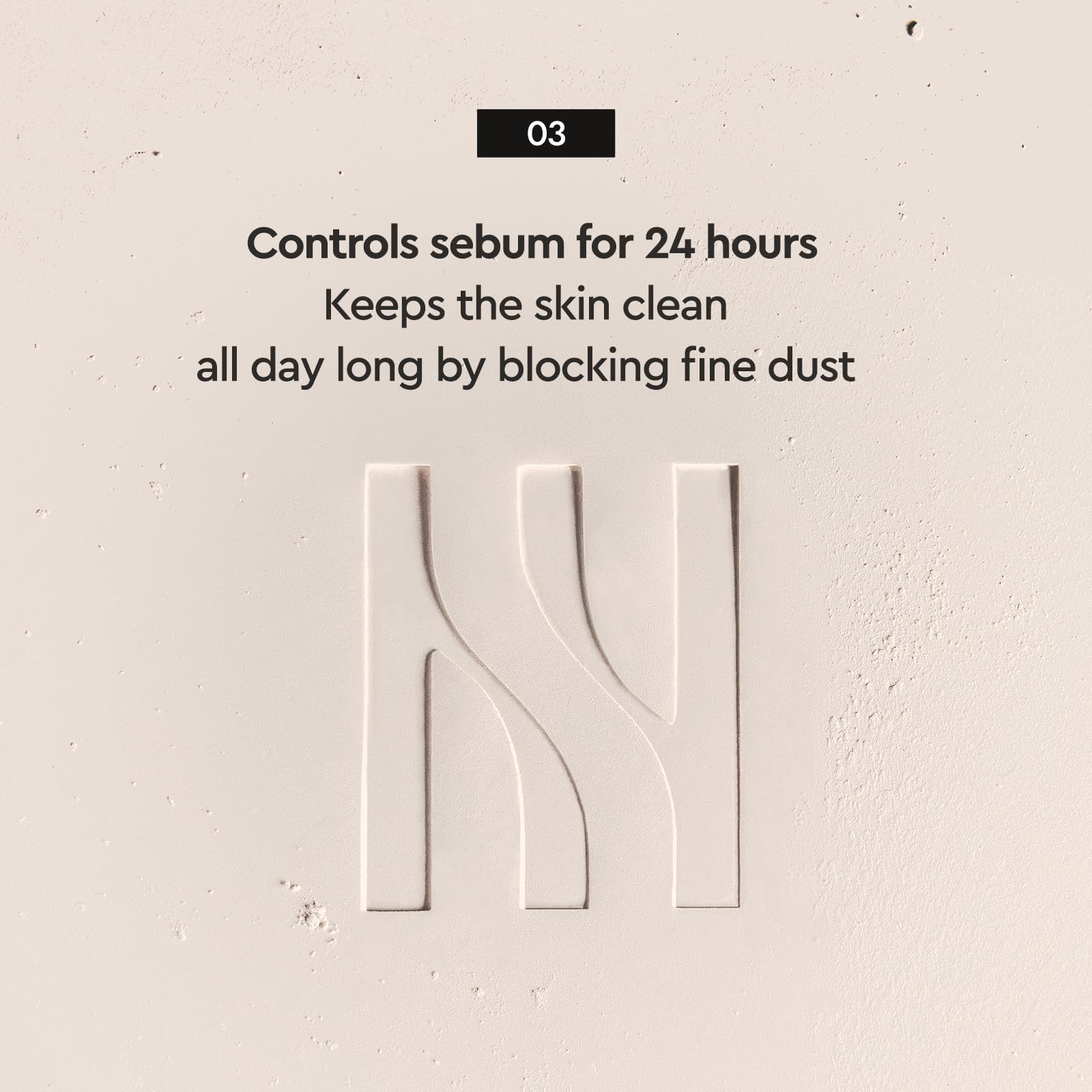 HERA Airy Blurring Powdered Primer on skin showing smooth, shine-free look