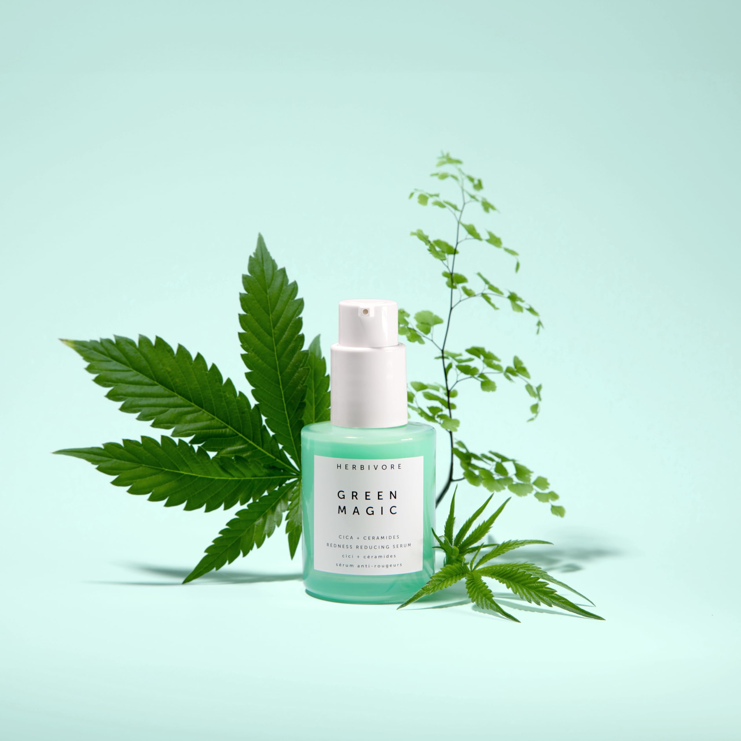 Vegan Squalane molecule demonstrates hydration retention and skin-plumping potential.