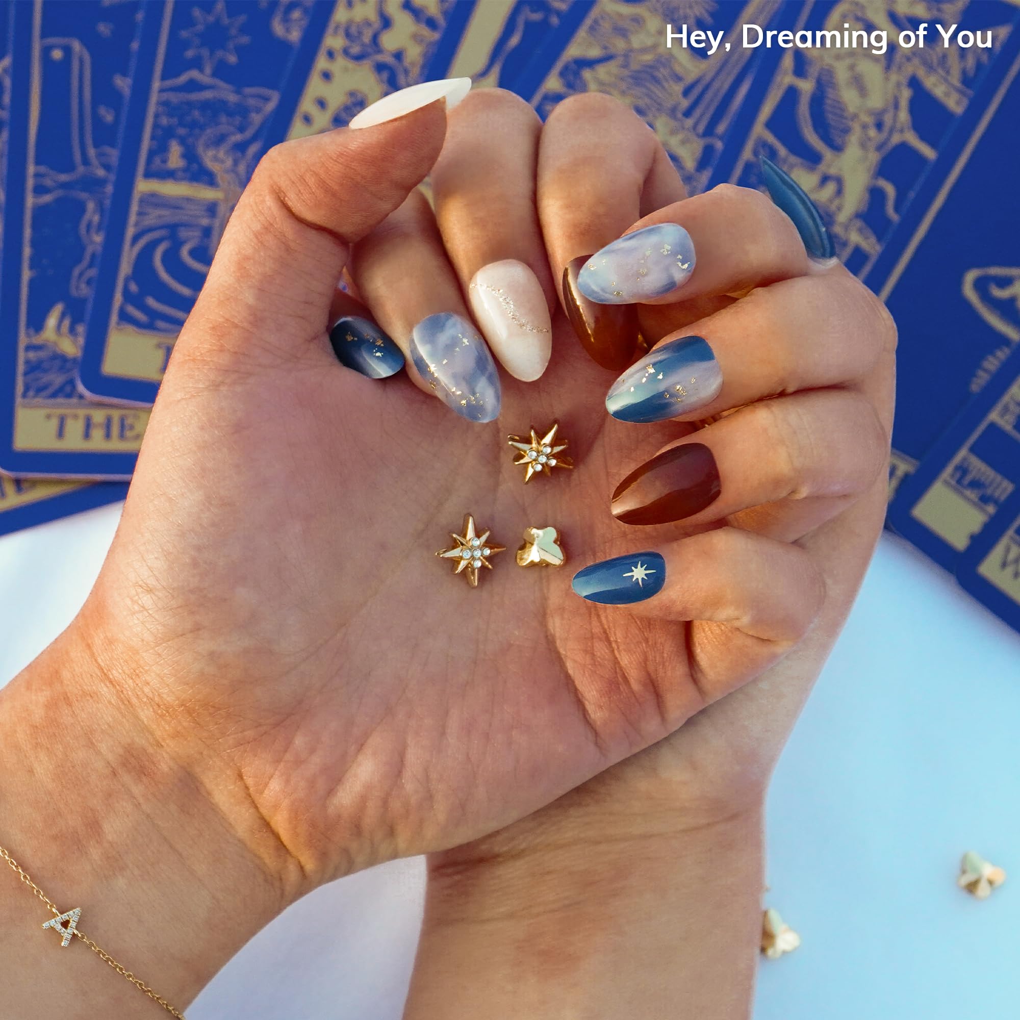 Heyhae nail strips with gold stars detail for festive shimmer and standout design.