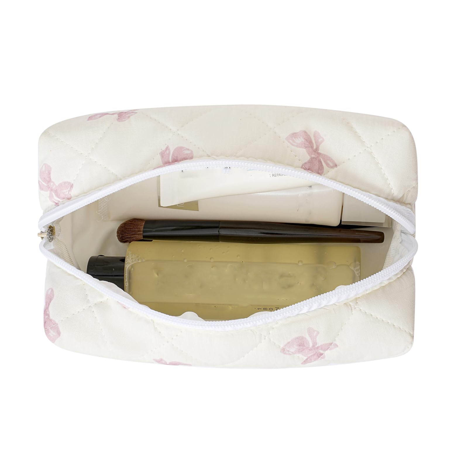 HHQQWZ cosmetic pouch zipper closeup highlights durable zipper for secure daily use