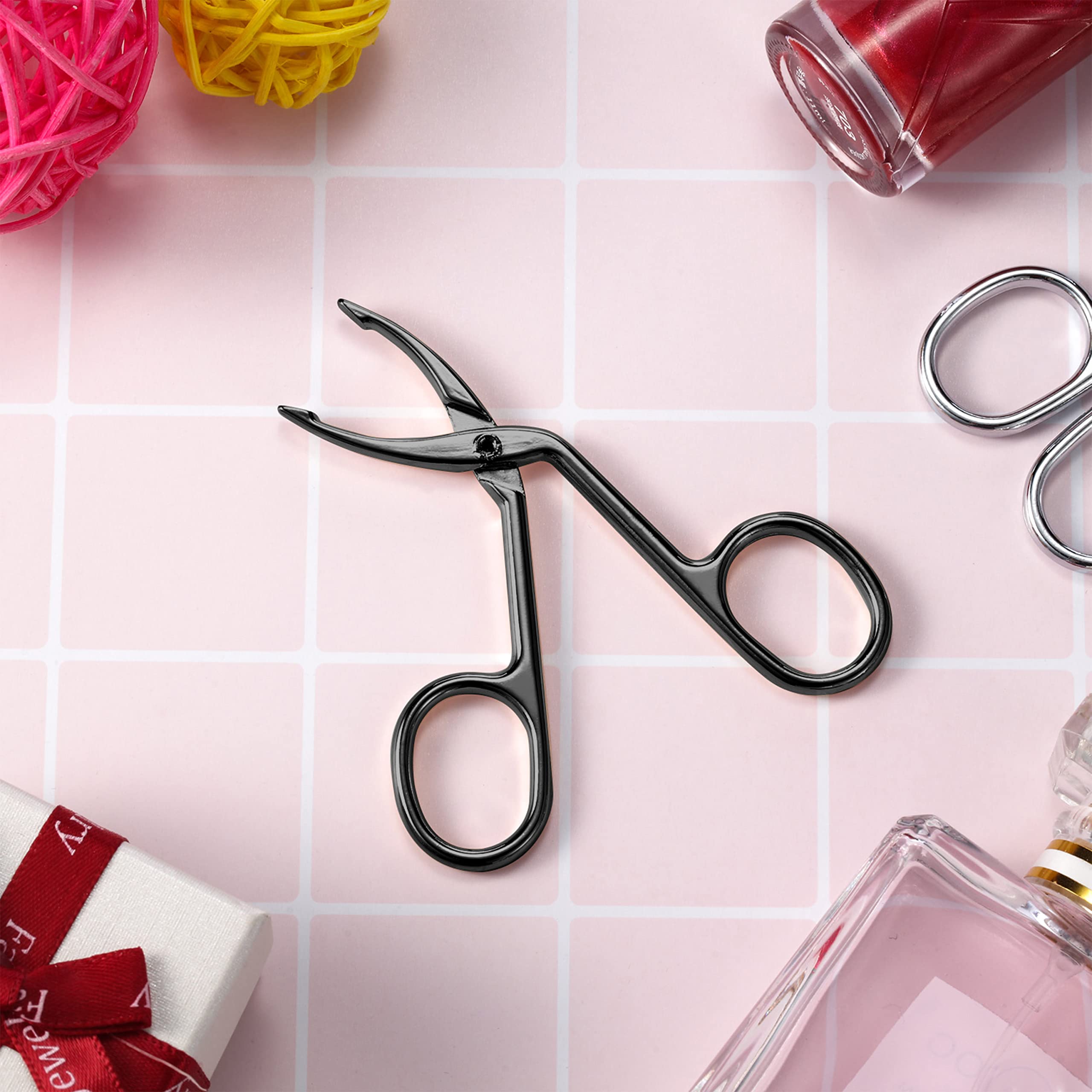 Hicarer durable stainless steel plucker tweezers for daily use and easy cleaning.