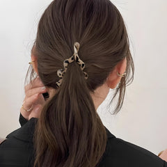 HINGTAI caramel banana clip for quick updos and accessories