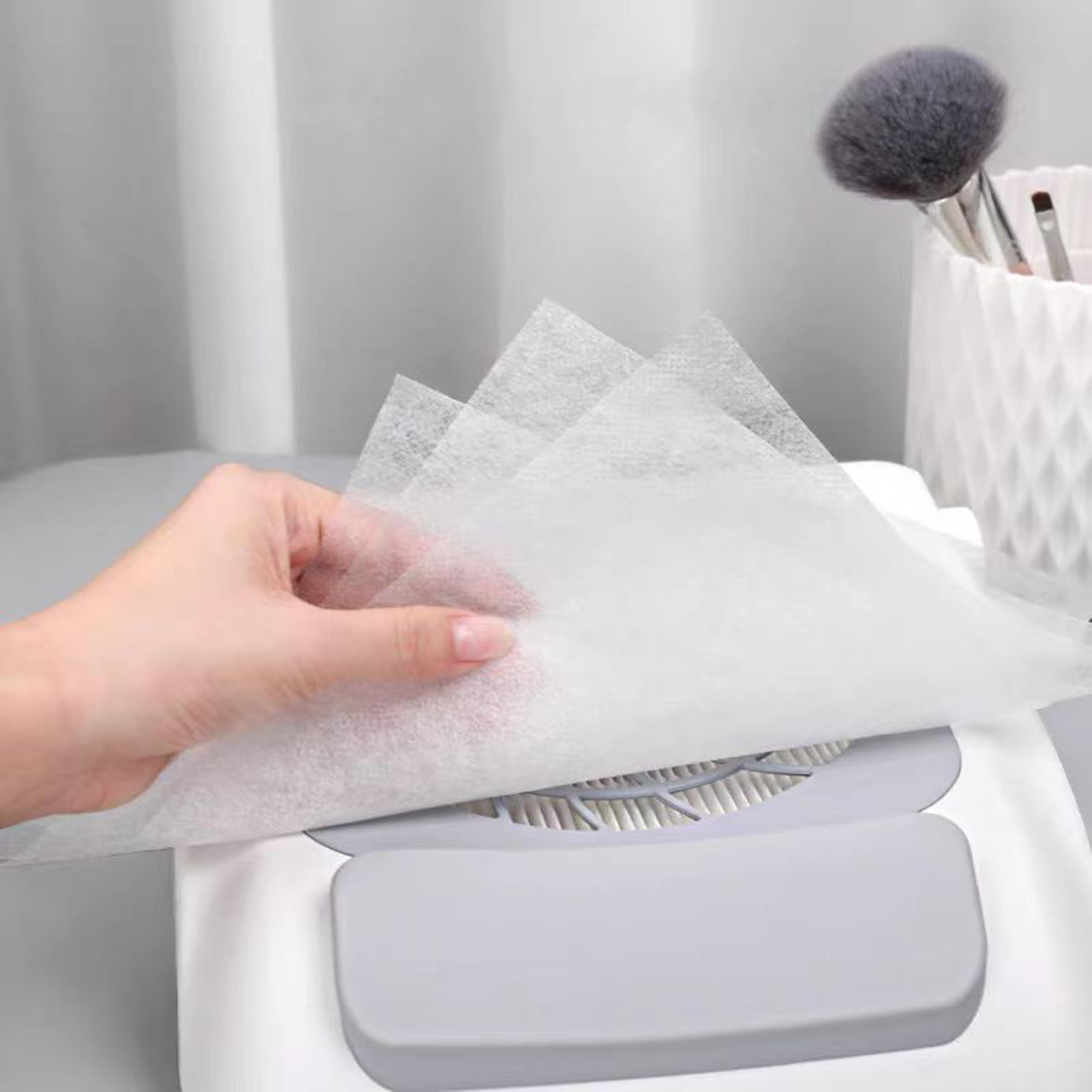 HLQHXWHZT PP filter paper closeup highlights material quality and filtration readiness