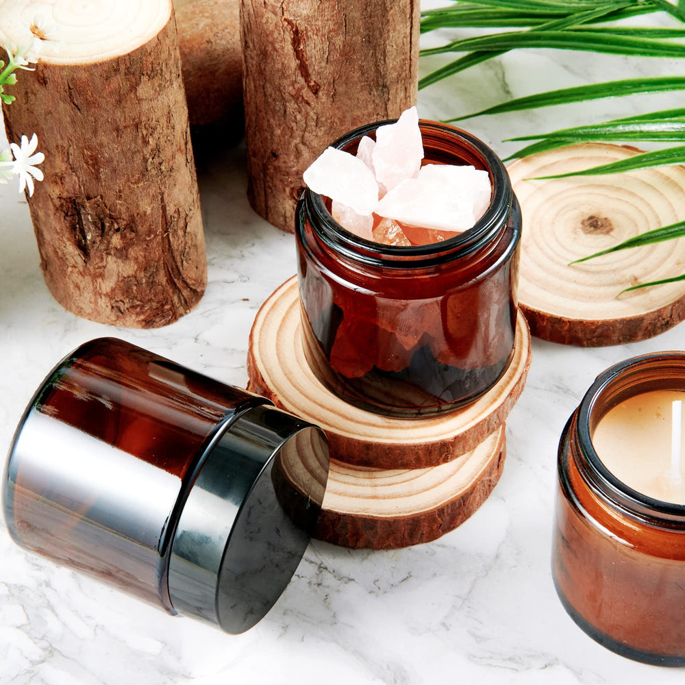 11 Hoa Kinh amber jar with lid for travel-friendly skincare samples