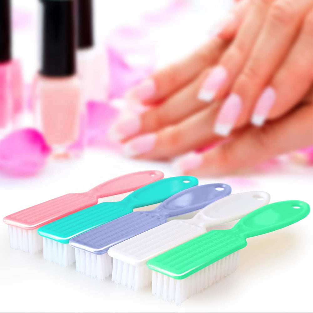 HOFASON portable travel nail brush for on-the-go cleaning