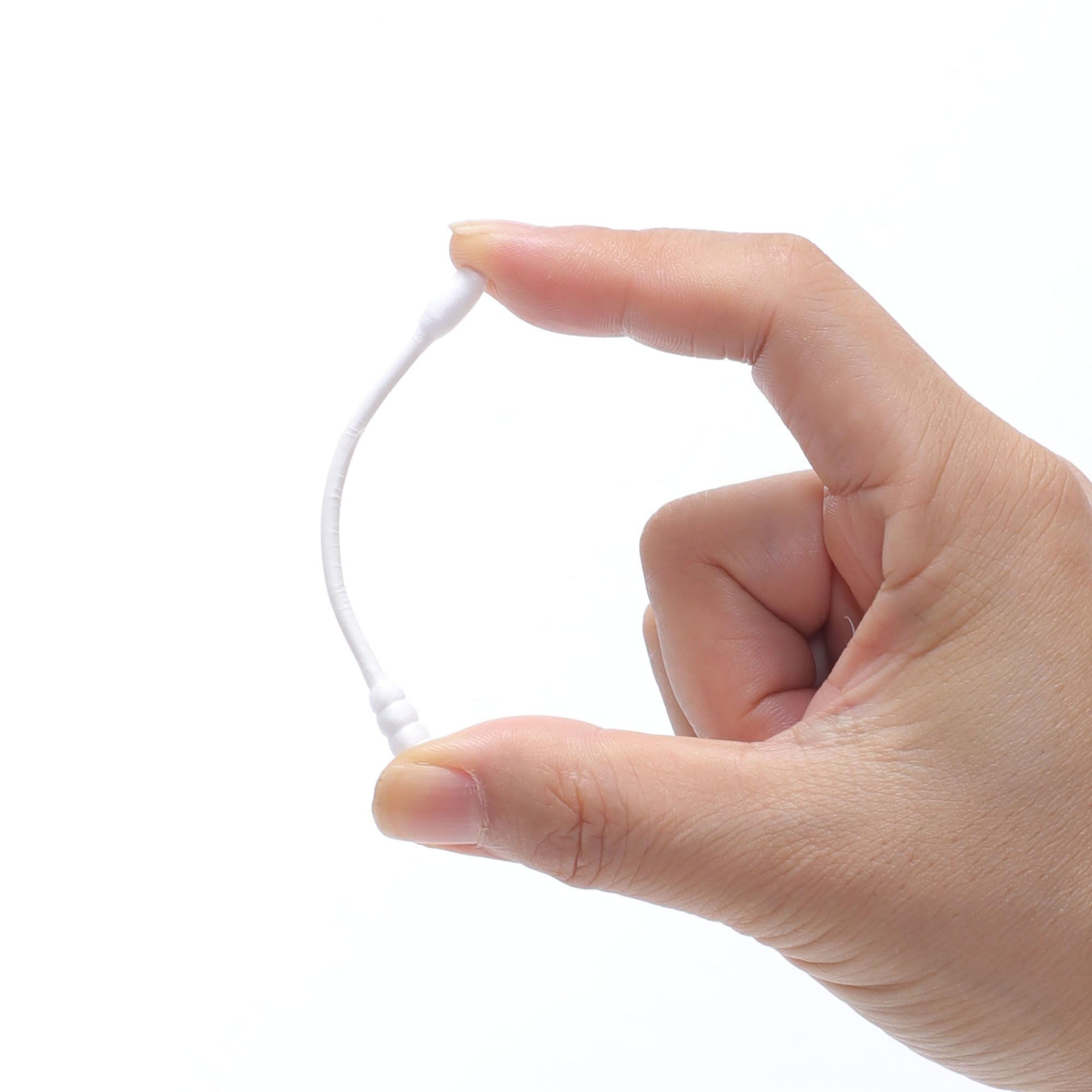 HOMEFOX cotton swabs lint-free absorbent tips reduce residue during makeup or crafts.
