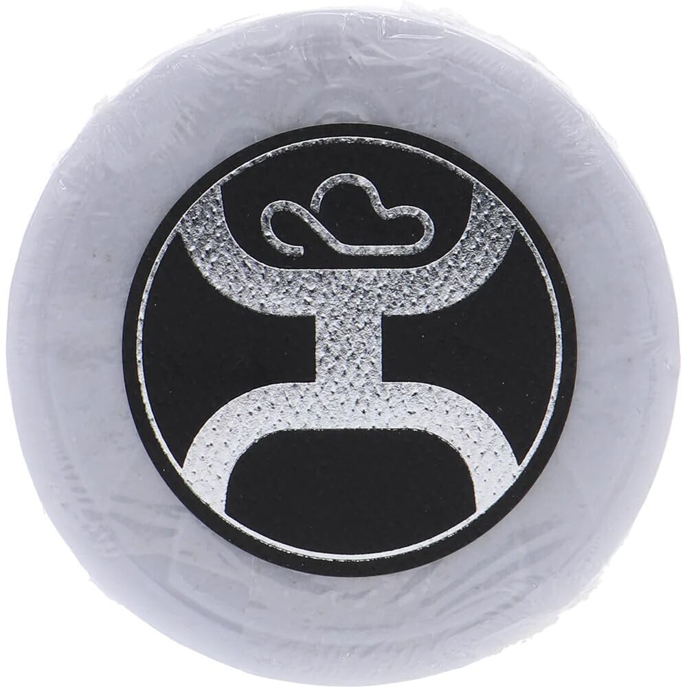HOOEY soap bar component of gift set complements daily grooming routine.