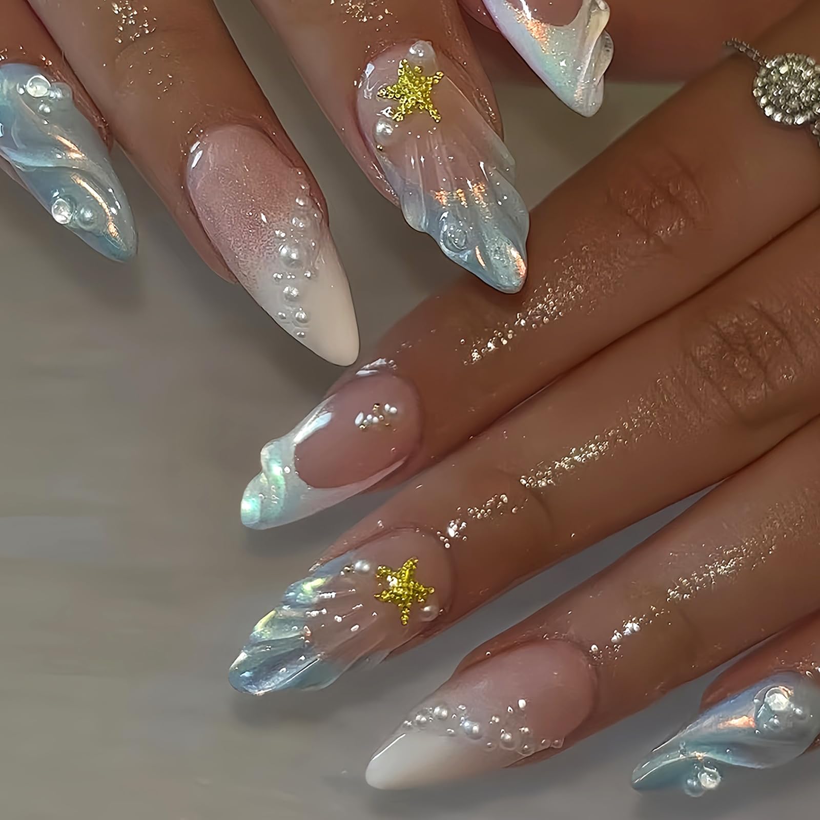 HOSAILY quick 5-minute application demonstration for a fast DIY manicure