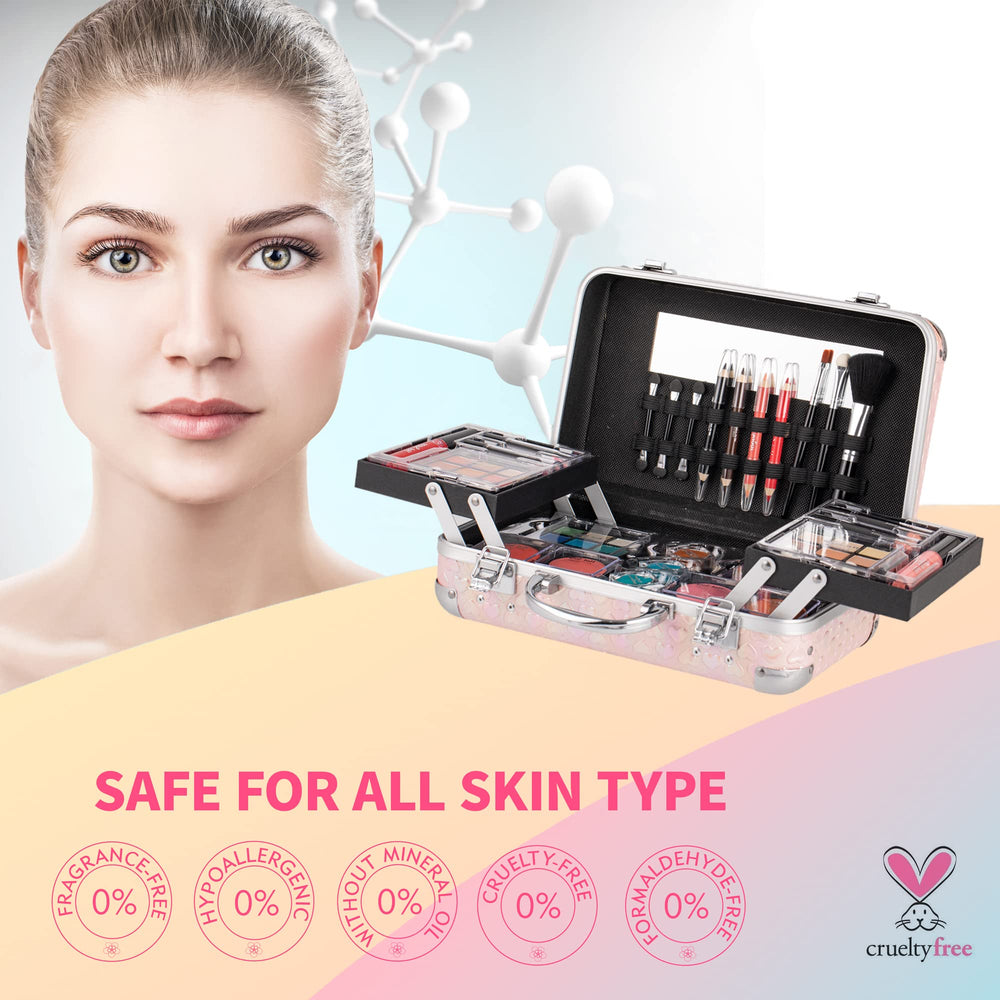 Hot Sugar makeup brushes set enables precise, quick starter looks.