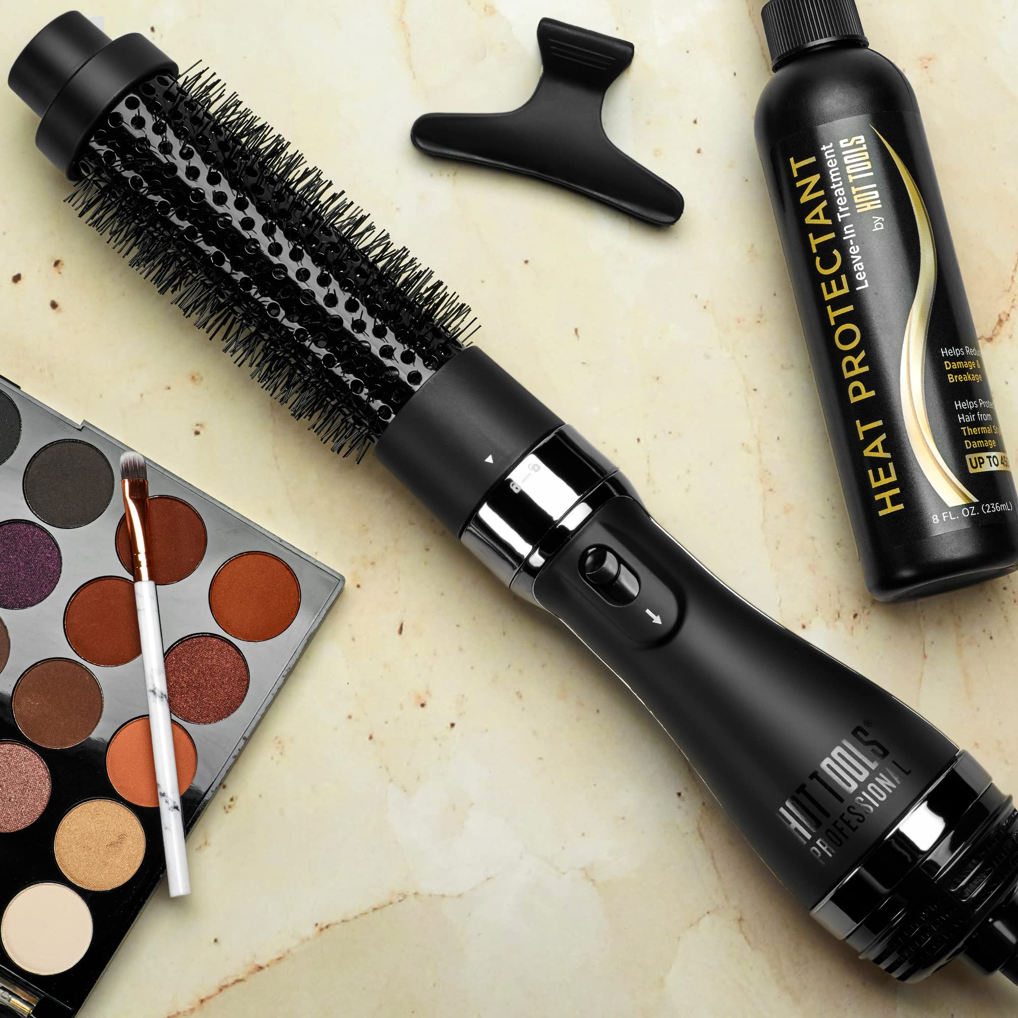 Hot Tools Pro Artist Black Gold vent-pattern speeds up drying.