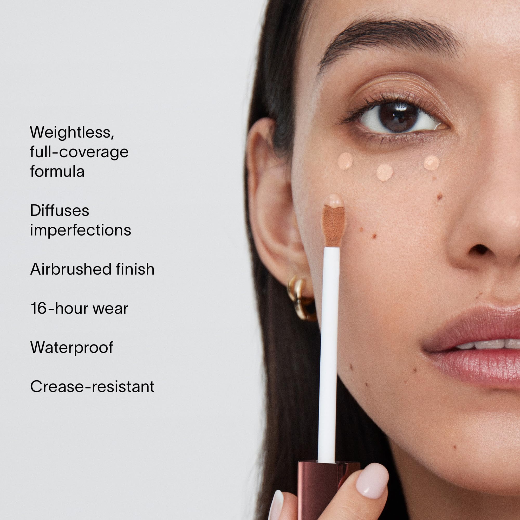 Hourglass Vanish Airbrush Concealer packaging reveals sleek bottle