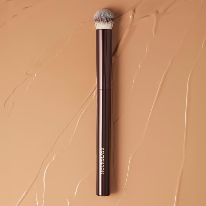 Hourglass Vanish Concealer Brush packaging image signaling cruelty-free tool for makeup lovers.