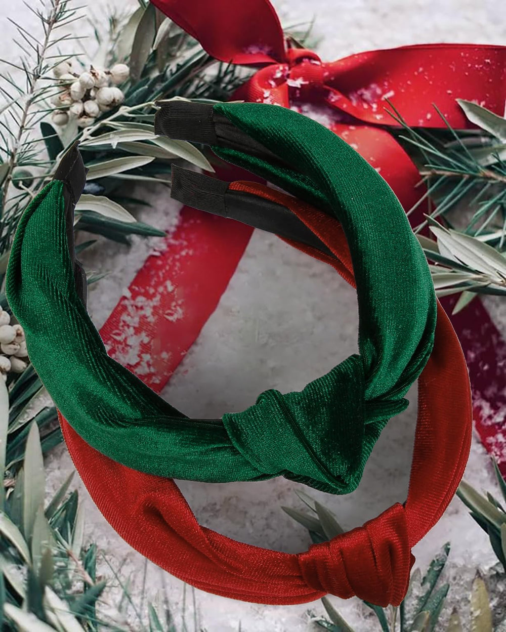 Gift-ready Huachi red-green velvet headband showcased in holiday presentation.