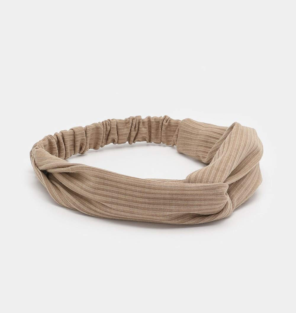 Huachi headband ribbed-knit fabric feels soft and breathable for all-day wear.