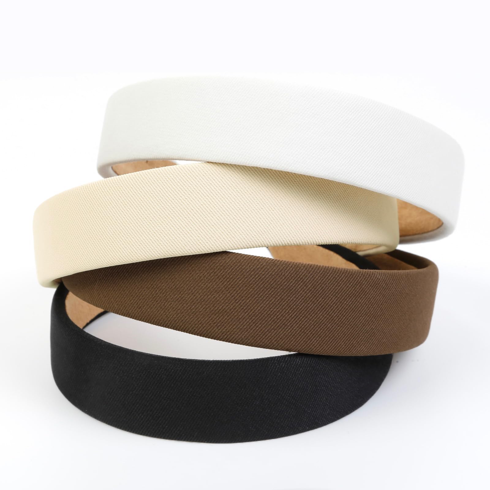 Huachi white headband with ribbed fabric offers versatile daily wear.