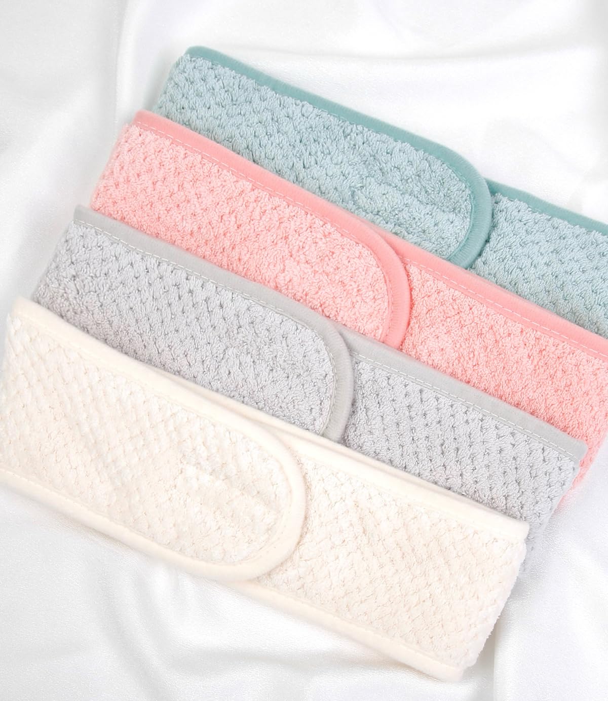 Huachi headbands travel-ready, lightweight for gym bags and trips.