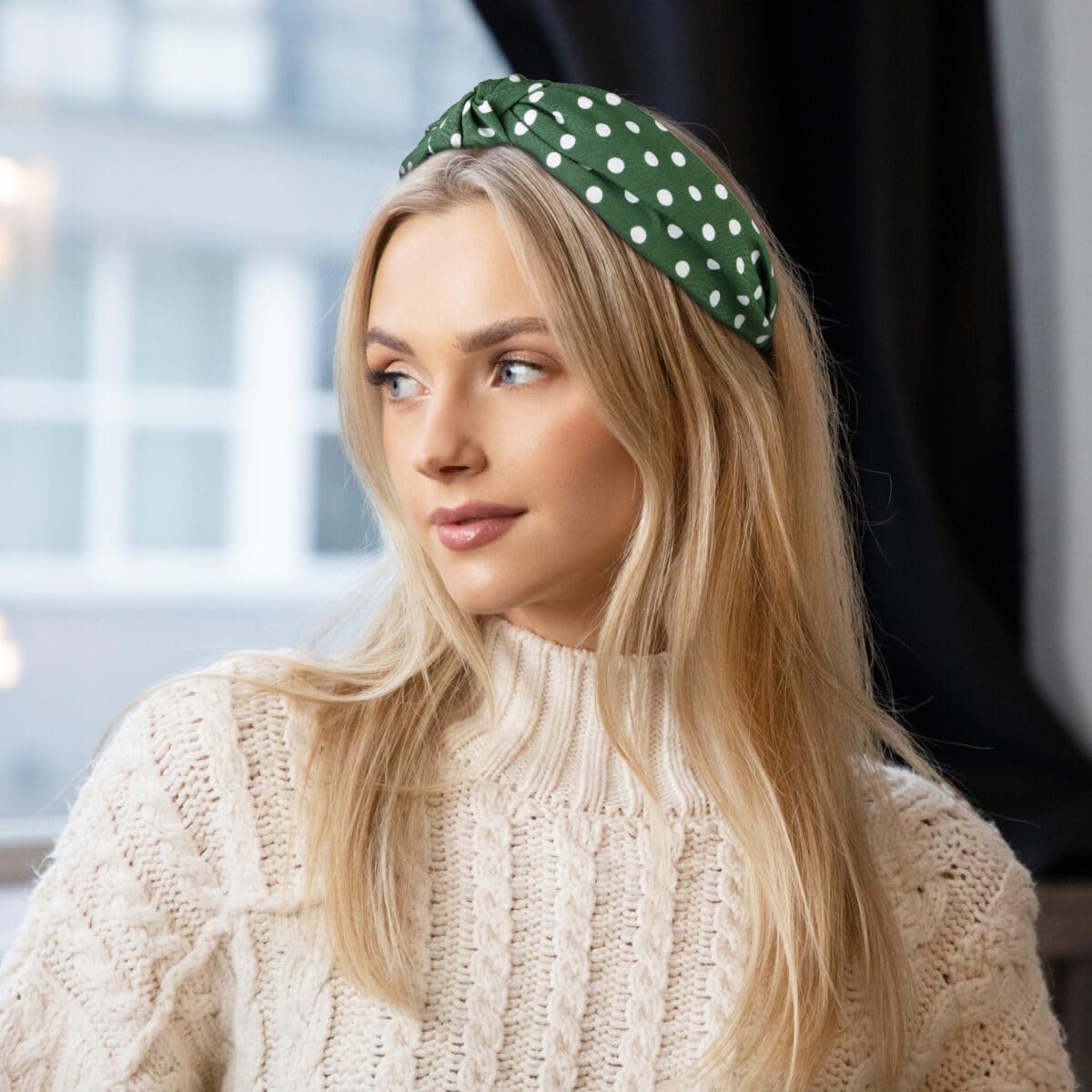Huachi headbands for women and girls, easy to wear