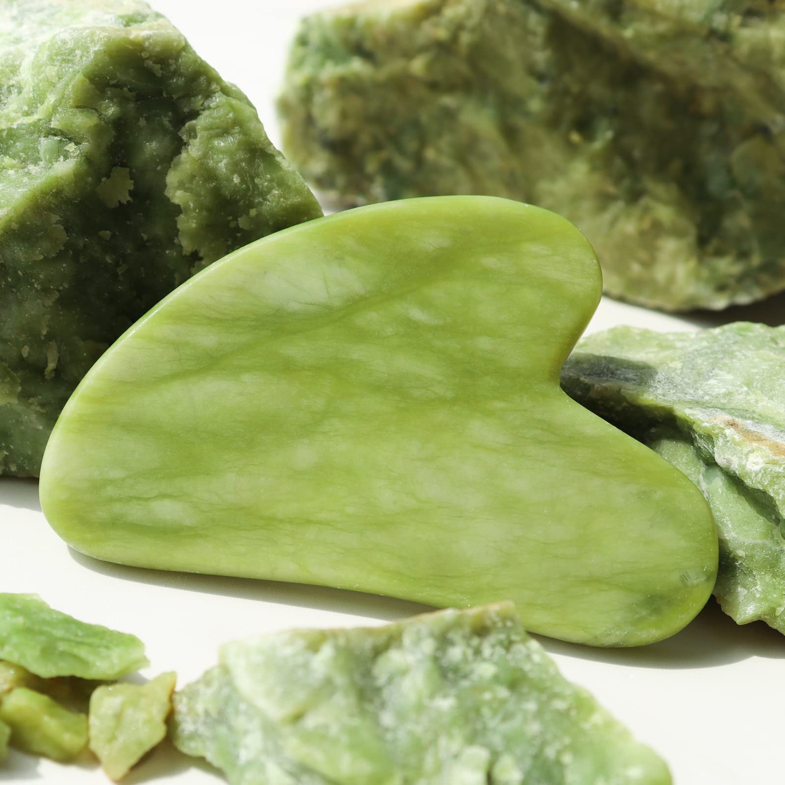 Huefull Gua Sha supports a refreshing self-care routine and spa-like ritual