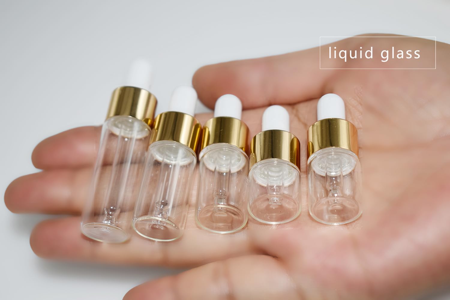 Hustar 5ml clear glass dropper bottle perfect for gifts.