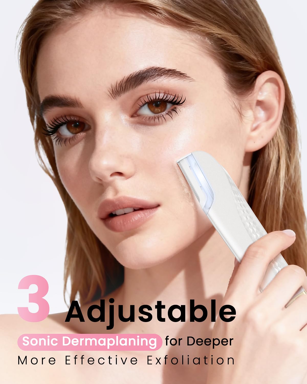 Hyhail Dermaplane Razor eight blades and holder for hygienic changes.
