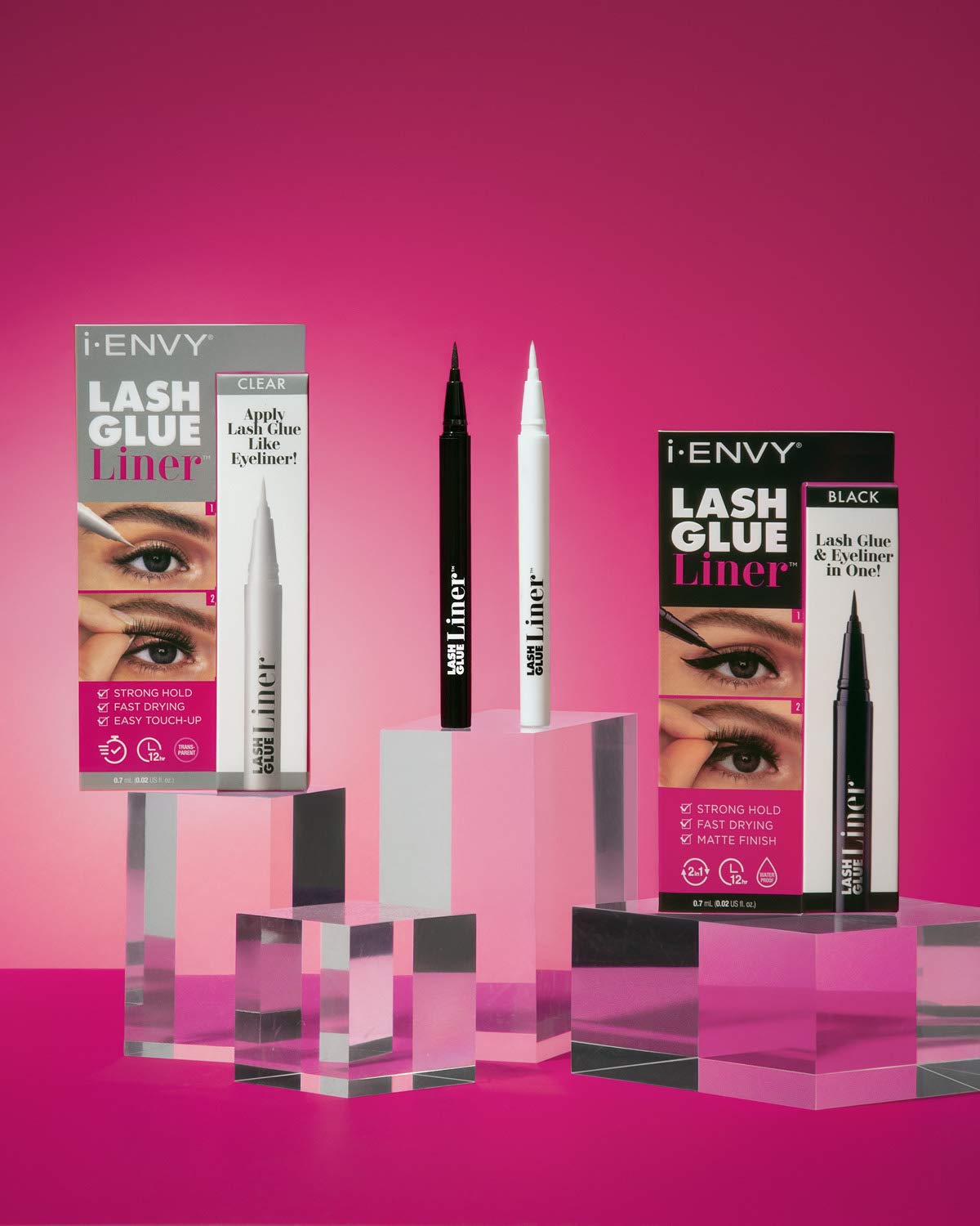 i-envy long-lasting lash hold test display showing durable adherence across movements
