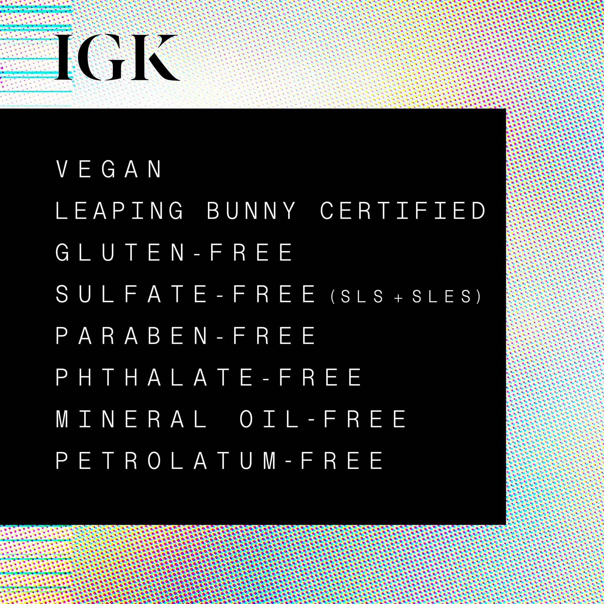 IGK Good Behavior Smoothing Spray, foco en protección de calor 450°F para estilos sin daño.