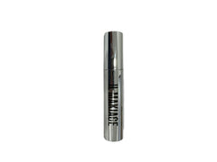 Il Makiage concealer under-eye application reduces dark circles for a refreshed look.